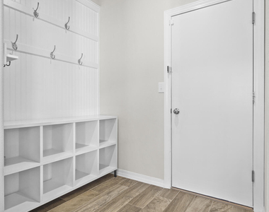 12245 Desert Pine Avenue - Photo Thumbnail 29