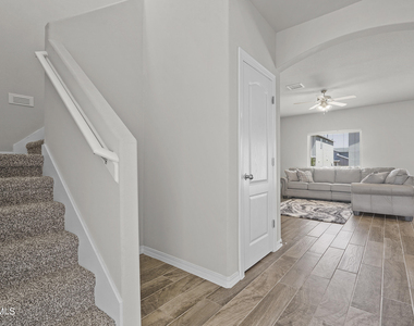 12245 Desert Pine Avenue - Photo Thumbnail 22