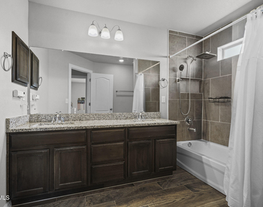 12245 Desert Pine Avenue - Photo Thumbnail 8