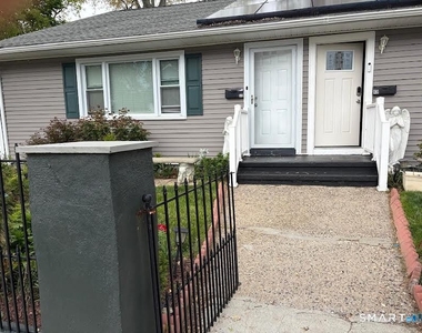 50 Trumbull Avenue - Photo Thumbnail 8