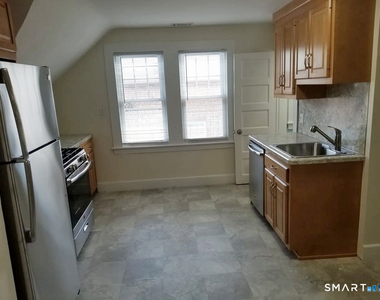 51 Wallace Row - Photo Thumbnail 5