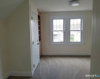 51 Wallace Row - Photo Thumbnail 13
