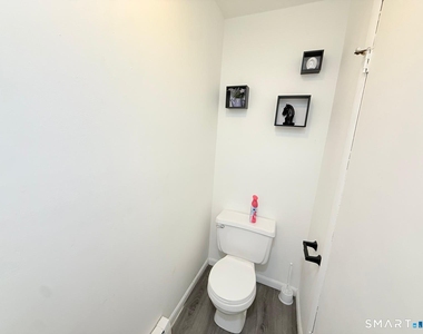 383 Lombard Street - Photo Thumbnail 6