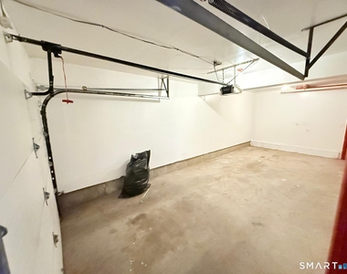 383 Lombard Street - Photo Thumbnail 17