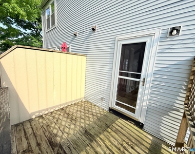383 Lombard Street - Photo Thumbnail 15