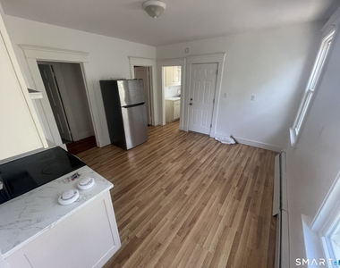 89 Beacon Street - Photo Thumbnail 4