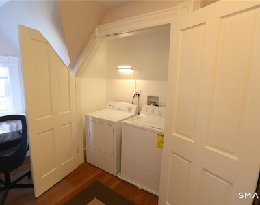 392 Orange Street - Photo Thumbnail 18