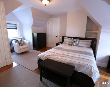 392 Orange Street - Photo Thumbnail 11
