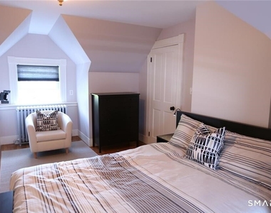 392 Orange Street - Photo Thumbnail 13