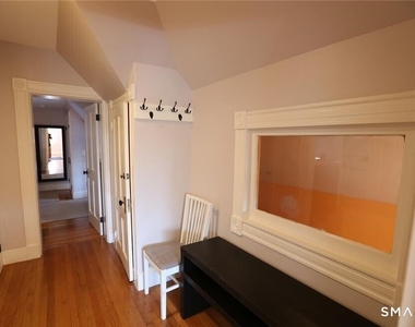392 Orange Street - Photo Thumbnail 5