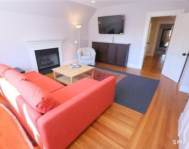 392 Orange Street - Photo Thumbnail 2