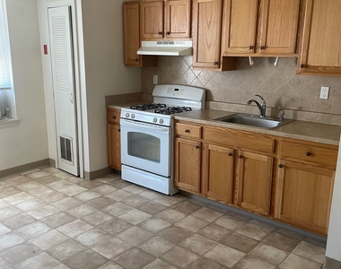 872 State Street - Photo Thumbnail 6
