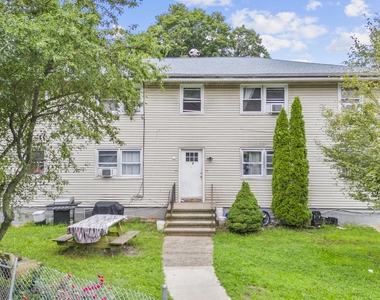 61 Revere Street - Photo Thumbnail 19