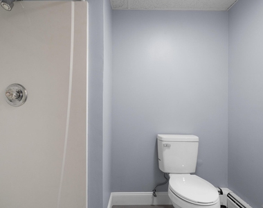 61 Revere Street - Photo Thumbnail 11