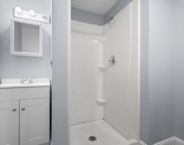 61 Revere Street - Photo Thumbnail 13
