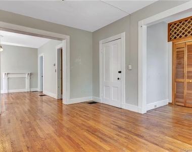 28 Edwards Street - Photo Thumbnail 10