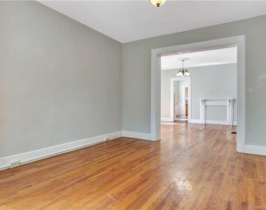 28 Edwards Street - Photo Thumbnail 7