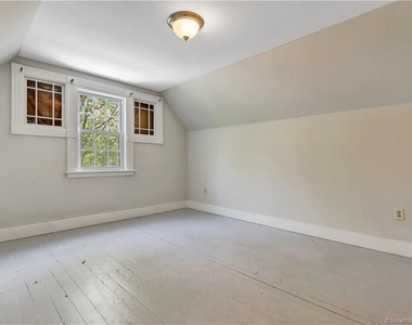 28 Edwards Street - Photo Thumbnail 28