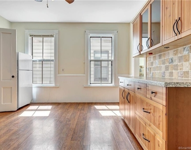28 Edwards Street - Photo Thumbnail 3