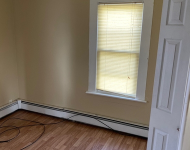39 Holmes Avenue - Photo Thumbnail 5