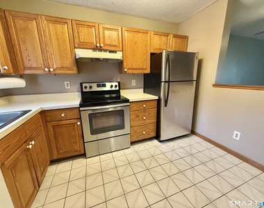 410 Emmett Street - Photo Thumbnail 3