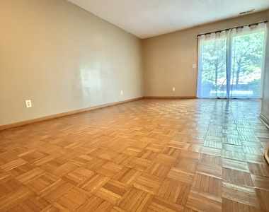 410 Emmett Street - Photo Thumbnail 5