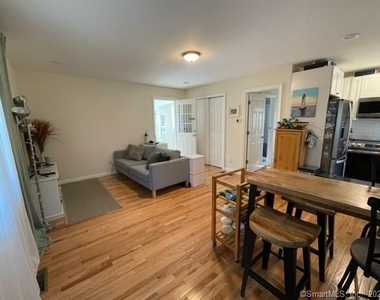 86 Pocahontas Road - Photo Thumbnail 10
