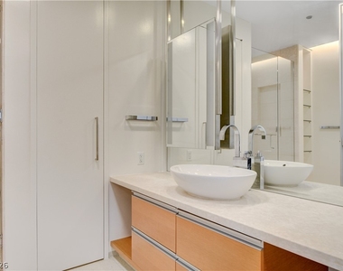 3722 Las Vegas Boulevard - Photo Thumbnail 12
