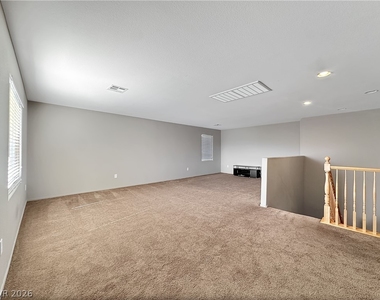 5424 Talmo Street - Photo Thumbnail 6