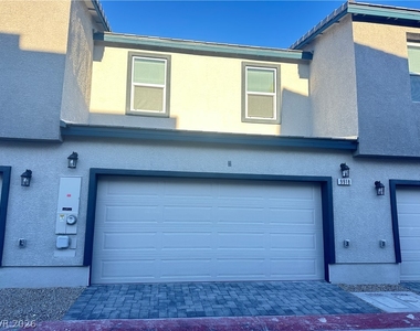 9918 Saffron Hills Street - Photo Thumbnail 1