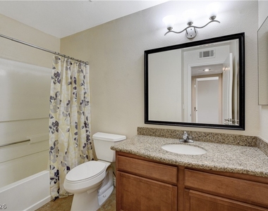 7200 Pirates Cove Road - Photo Thumbnail 16