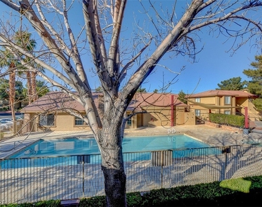 7200 Pirates Cove Road - Photo Thumbnail 33