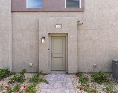 639 Morbucks Lane - Photo Thumbnail 3