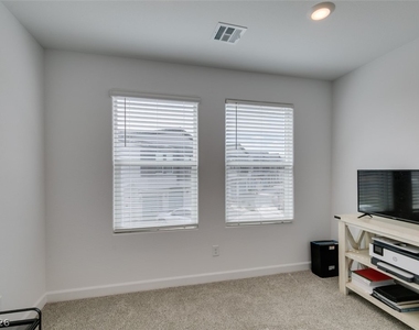 639 Morbucks Lane - Photo Thumbnail 26