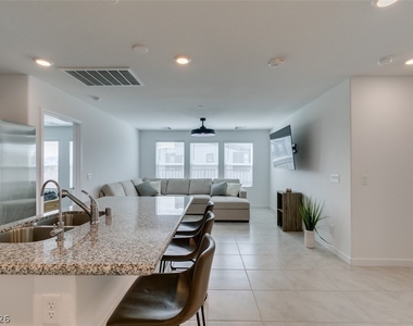 639 Morbucks Lane - Photo Thumbnail 4