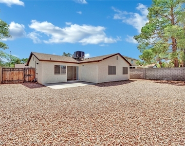 7156 Enterprise Drive - Photo Thumbnail 27