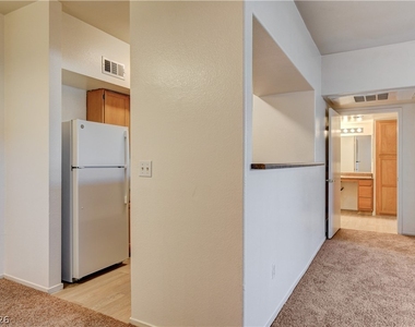 45 Maleena Mesa Street - Photo Thumbnail 10