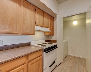 45 Maleena Mesa Street - Photo Thumbnail 16