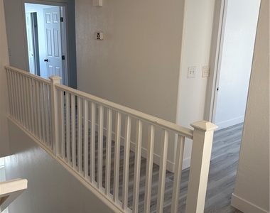 8092 Imperial Treasure Street - Photo Thumbnail 5