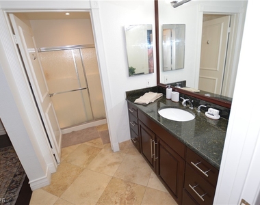 260 E Flamingo Road - Photo Thumbnail 13