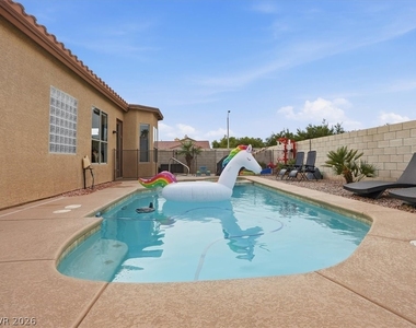 1562 Harwood Avenue - Photo Thumbnail 39