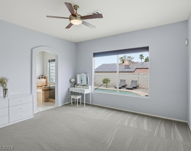 1562 Harwood Avenue - Photo Thumbnail 18
