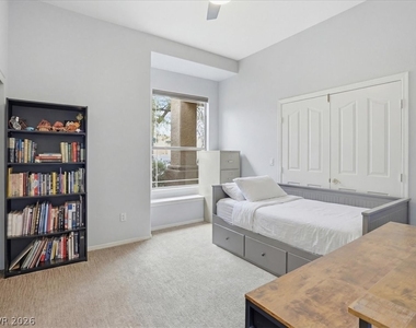 1562 Harwood Avenue - Photo Thumbnail 14