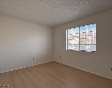2686 Aarondavid Drive - Photo Thumbnail 9