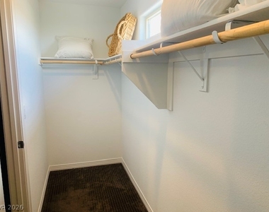 2637 Marvel Astoria Street - Photo Thumbnail 36