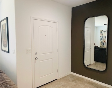 2637 Marvel Astoria Street - Photo Thumbnail 4