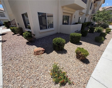 7230 Indian Creek Lane - Photo Thumbnail 10