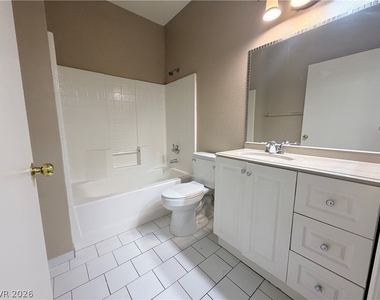 7230 Indian Creek Lane - Photo Thumbnail 37