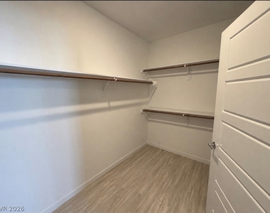 2555 Hampton Road - Photo Thumbnail 24