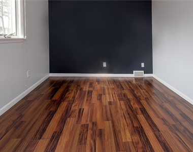 35 Lakeview Circle - Photo Thumbnail 16